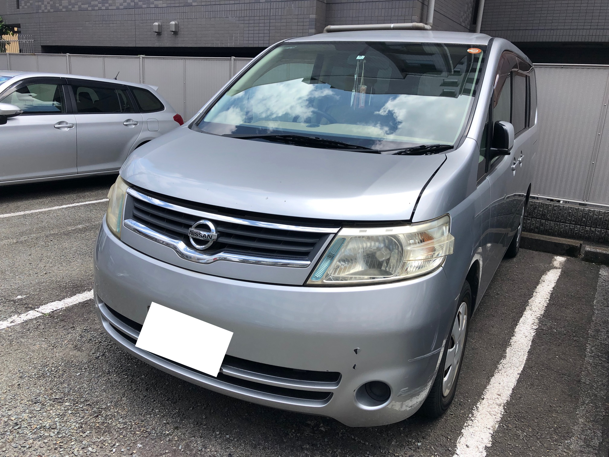 日産　セレナ